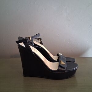 Guess Wedge Platform Sandals Size 6M